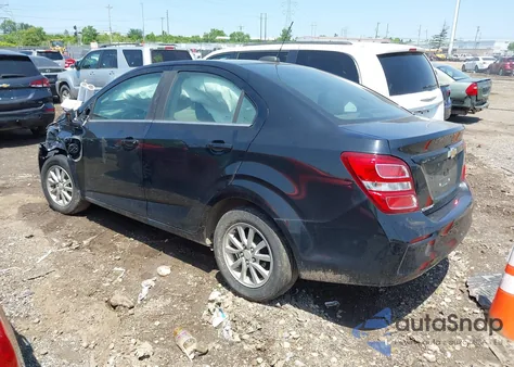 2020 Chevrolet Sonic Fwd Lt из США, поврежденный, VIN 1G1JD5SB8L4142445